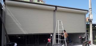 Thợ sửa chữa cửa cuốn tại Nam Định