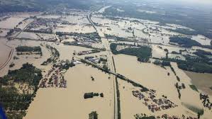 Land unter auch in sachsen und bayern. Hochwasser 2013 Die Jahrhundertflut In Bayern Br De