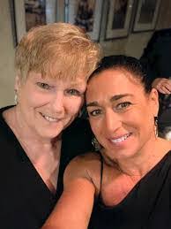 Wanda Foulks's Instagram, Twitter & Facebook