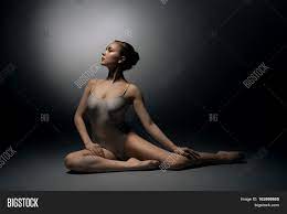 Female Sexy Gymnast Image & Photo (Free Trial) | Bigstock
