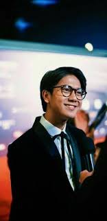 77 best iqbaal images cute boys celebrities boyfriend material alasan iqbaal ramadhan kuliah di luar. Astetik Req Iqbaal Dhiafakhri Ramadhan Wallpaper Facebook