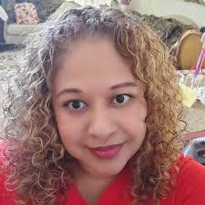 Sandy Ramirez's Instagram, Twitter & Facebook