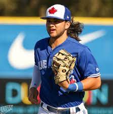 Bo Bichette S Ssk Ikigai Bo Bichette Blonde Glove What Pros Wear Toronto Blue Jays Gloves Dodgers Baseball