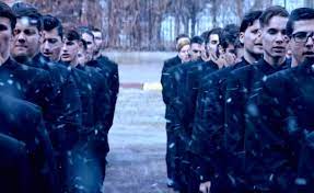 Un pas in urma serafimilor. I Un Pas In Urma Serafimilor I