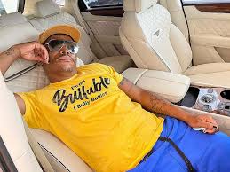 Maybe you would like to learn more about one of these? Watch Somizi Dances With Qwabe Twins In 2021 New Sneakers South African Celebrities Twins