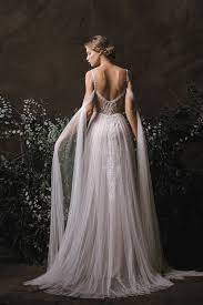 Hochwertige hochzeitskleider in großer auswahl an brautkleider brautjungfernkleider,blumenmädchenkleider und mehr modische hochzeitsmode. Neue Romantische Brautkleider Brautkleider Romantische Kleider Hochzeit Hochzeitskleid Hochzeitskleid Elfe