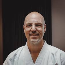 Mark Leo (@mark_leo_lemmens) • Instagram photos and videos