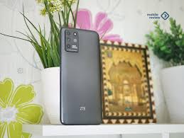 Quick review ZTE Blade V30 vita