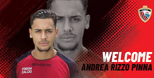 Andrea Rizzo Pinna firma con il Foggia