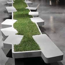 Grass Growing Bench Injects A Little Nature Into The City Urbanes Design Urbane Mobel Landschaftsarchitektur