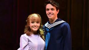 Musical a noviça rebelde é programa para crianças e adultos | claudia cult. Larissa Manoela Interpretara Irma Do Namorado Leo Cidade Em A Novica Rebelde Veja Fotos Quem Quem News