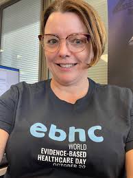 Kim Dell (@kdkadell)