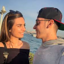 Nun sieht es ganz danach aus, als wäre das model wieder single. Betty Taube Koray Gunter Sie Feierten Ihre Marchenhochzeit Gala De