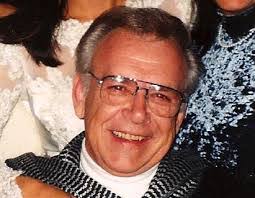 Carolyn Peeples's Instagram, Twitter & Facebook