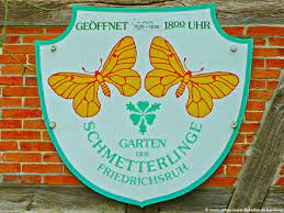 Free travel by bus, train and harbour ferries (hvv) and up to 50% discount on over 150 tourist offers. Garten Der Schmetterlinge Friedrichsruh Ausflug Hamburg Umgebung
