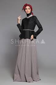 Menjual blouse dan baju muslimah secara online. Retro Fashion Muslimah For Dinner Cheap Online