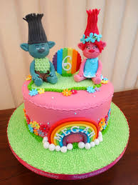 Bizcocho De Baby Shark Para Niño Trolls Poppy Branch Cake Xmcx Trolls Birthday Cake Trolls Cake Kids Cake