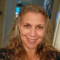 Lisa Edson's Instagram, Twitter & Facebook