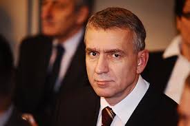 Kredyty, oszczędności, samochody