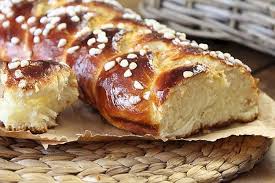 Brioche Tressee A La Mie Filante Au Thermomix Recette Recette Recette Brioche Brioche