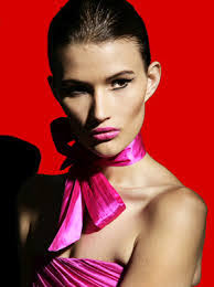 Shawna Lee's Instagram, Twitter & Facebook