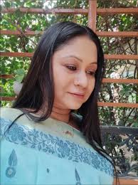 কল্পনায় তোমার সুখ দেখে আমি মুগ্ধ হয়ে যাই। তোমার সুখের সাথী তোমার দুঃখ  দেখে নাই। কারো হাত ধরে তুমি যার হাত ছেড়ে দিয়েছো সে তোমার ...