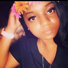 In need of a cake for my sisters 40th bday dinner TONIGHT