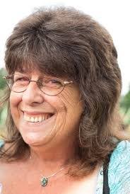 Amelia Garrett's Instagram, Twitter & Facebook