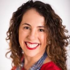 Jacqueline Dow's Instagram, Twitter & Facebook