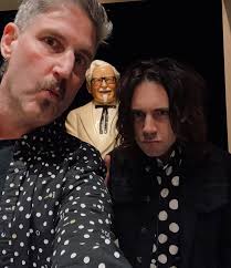 markryden has always been my biggest inspiration when it comes to art (and  toy collecting). Thank you for having us over and letting my son draw squid  games characters in your studio