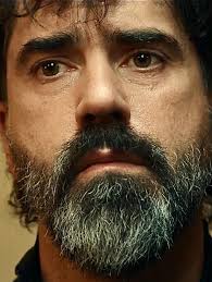 Hamish Linklater Talks Superhero Names & His Goodalkin University Role