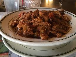A spezzato segue uma trajetória de sucesso sem perder sua essência e o carinho das clientes. Delicious Veal Spezzato On Homemade Spaghetti Picture Of Ristorante Attilio Wilmington Tripadvisor