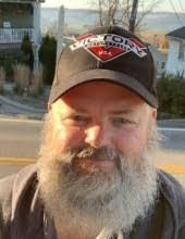 Lauren Wildermuth's Instagram, Twitter & Facebook