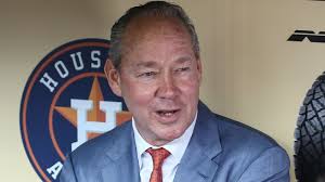 Astros targeting big upgrade at catcher?