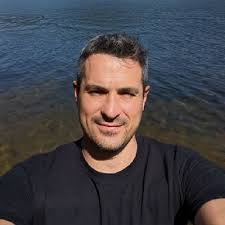 Juliet Ye's Instagram, Twitter & Facebook