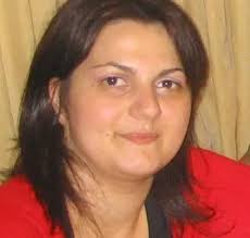 Maria Rita Russo, 31 anni, maestra e mamma. Bruciata viva dal marito, è  morta dopo dieci giorni di agonia. Ustionati anche i due gemellini di 3  anni