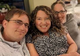 Laura Mark's Instagram, Twitter & Facebook