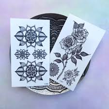 Mandala Cicek Gecici Dovme