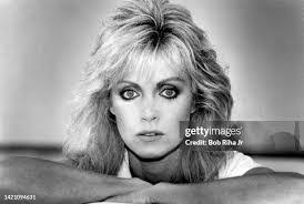 Donna Lauria's Instagram, Twitter & Facebook