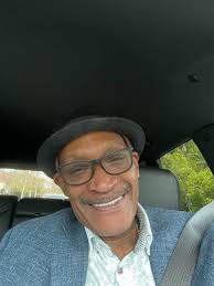 Addy Berger (@TheElfCall)