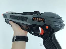 I have purchased 3 bug a salt guns! Bug A Salt Original Salt Gun Version 3 0 Sports Equipment Sports Games Water Sports On Carousell