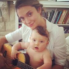 Spencer Grammer Age, Height, Biography, Husband, Son & Family