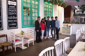 Some Lovely Moments With The Fans Clicked At A Fan Meet Up At Grandmama S Cafe Juhu Lots Of Love To Everyone For Coming Grandmama S Cafe In This Moment Cafe