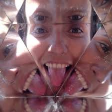 Stream laura-camargo music