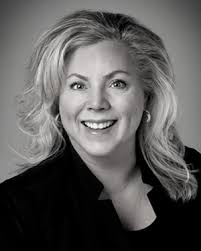 Mary Costley's Instagram, Twitter & Facebook