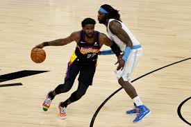 The postseason paths of the phoenix suns and los angeles lakers would not cross again for 10 seasons. Lebron Less Lakers Fall To Phoenix Suns 76ers Edge Knicks In Ot Daily Sabah