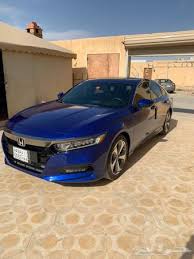 حراج السيارات هوندا اكورد 2018 ازرق