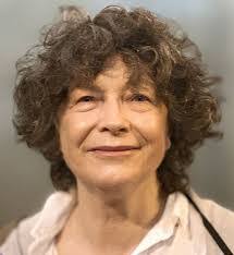 Jennifer Cluff's Instagram, Twitter & Facebook