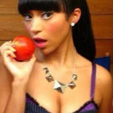 Elan Luz Rivera (@ElanLuz)