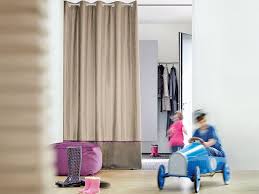 Ruhe Im Haus Mit Schallschutz Bautipps De Vorhange Schallschutz Raumteiler Vorhang